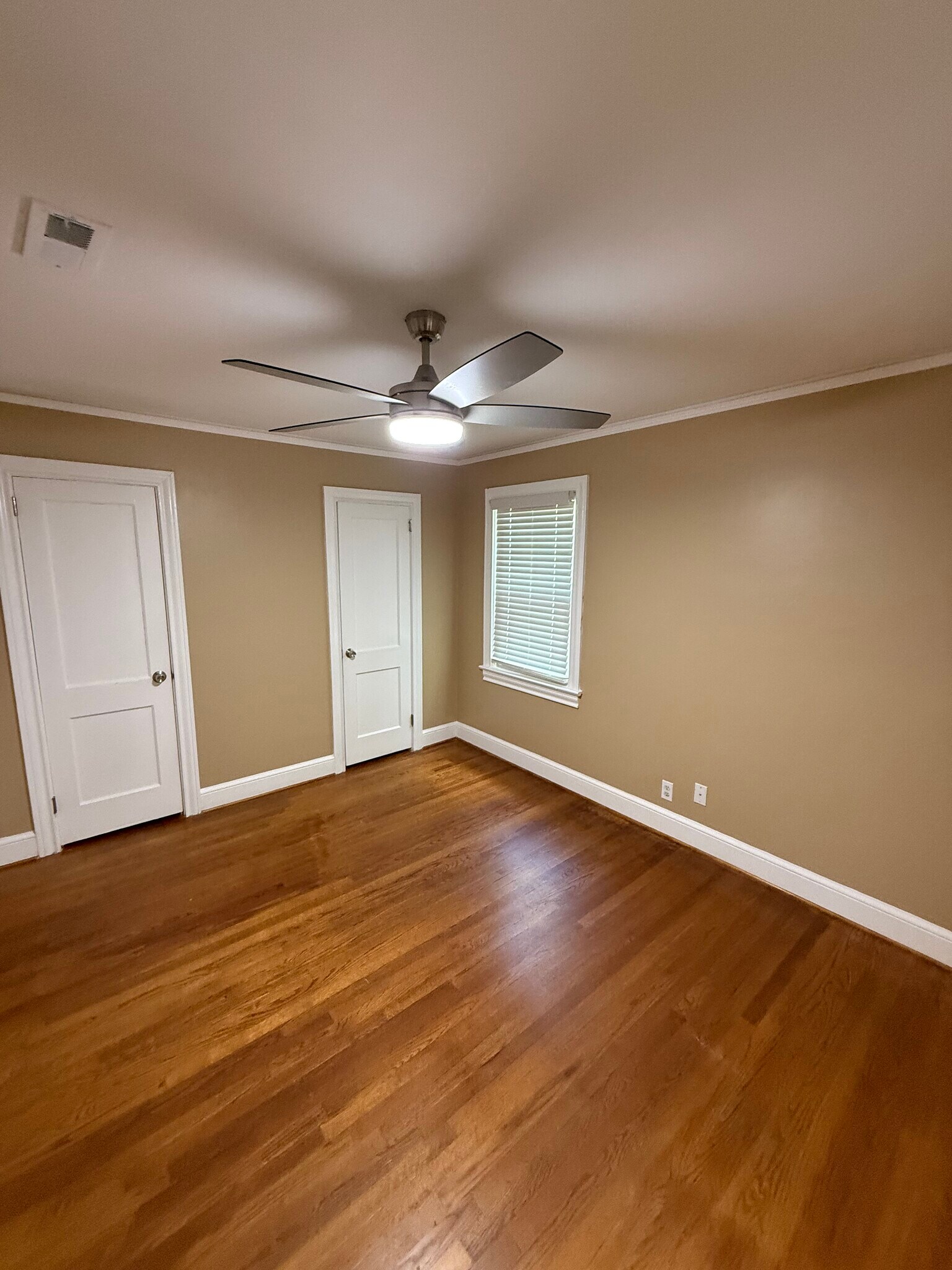 Primary Bedroom #2 has 2 Closets - 18 Waters Ave