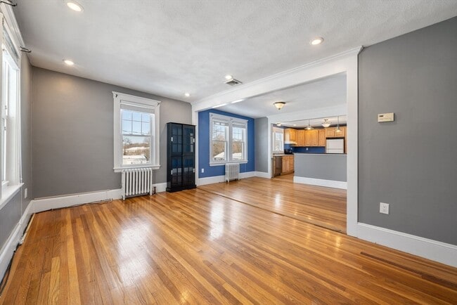 Building Photo - 22 Leonard St