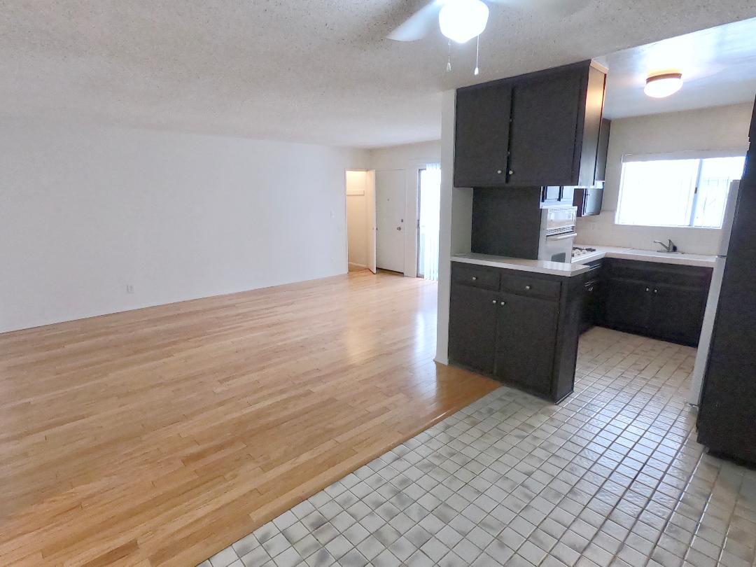 Building Photo - 1345 N Orange Dr