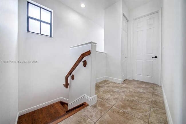 Building Photo - 3770 NW 84th Way