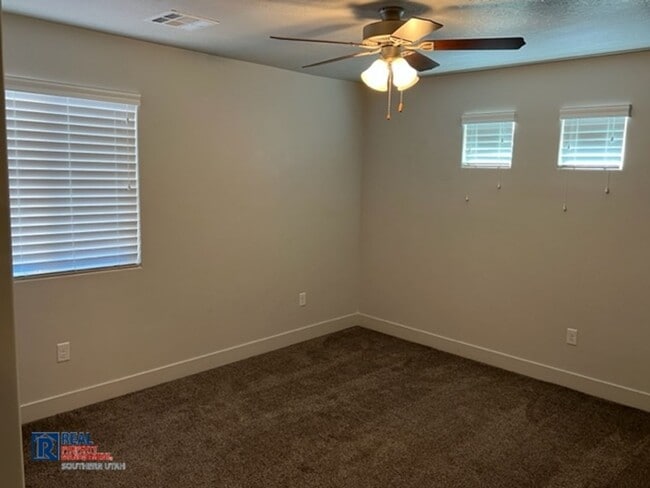 Building Photo - Sienna Hills Townhome