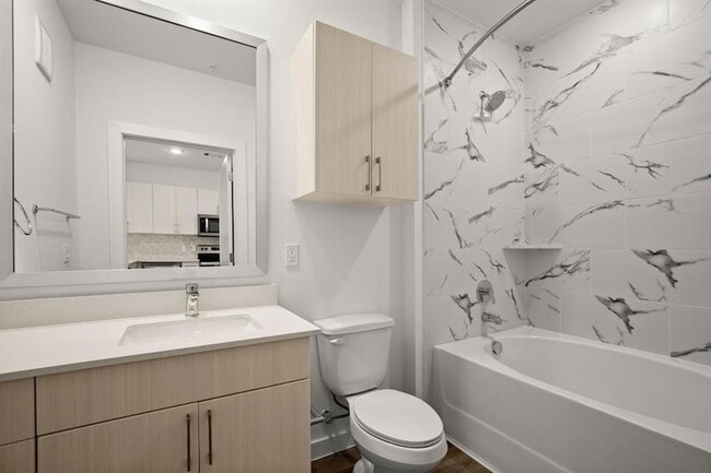 Building Photo - 6324 N Lamar Blvd