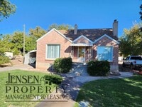 Building Photo - R698