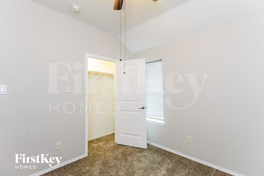 Building Photo - 1309 Alder Tree Ln