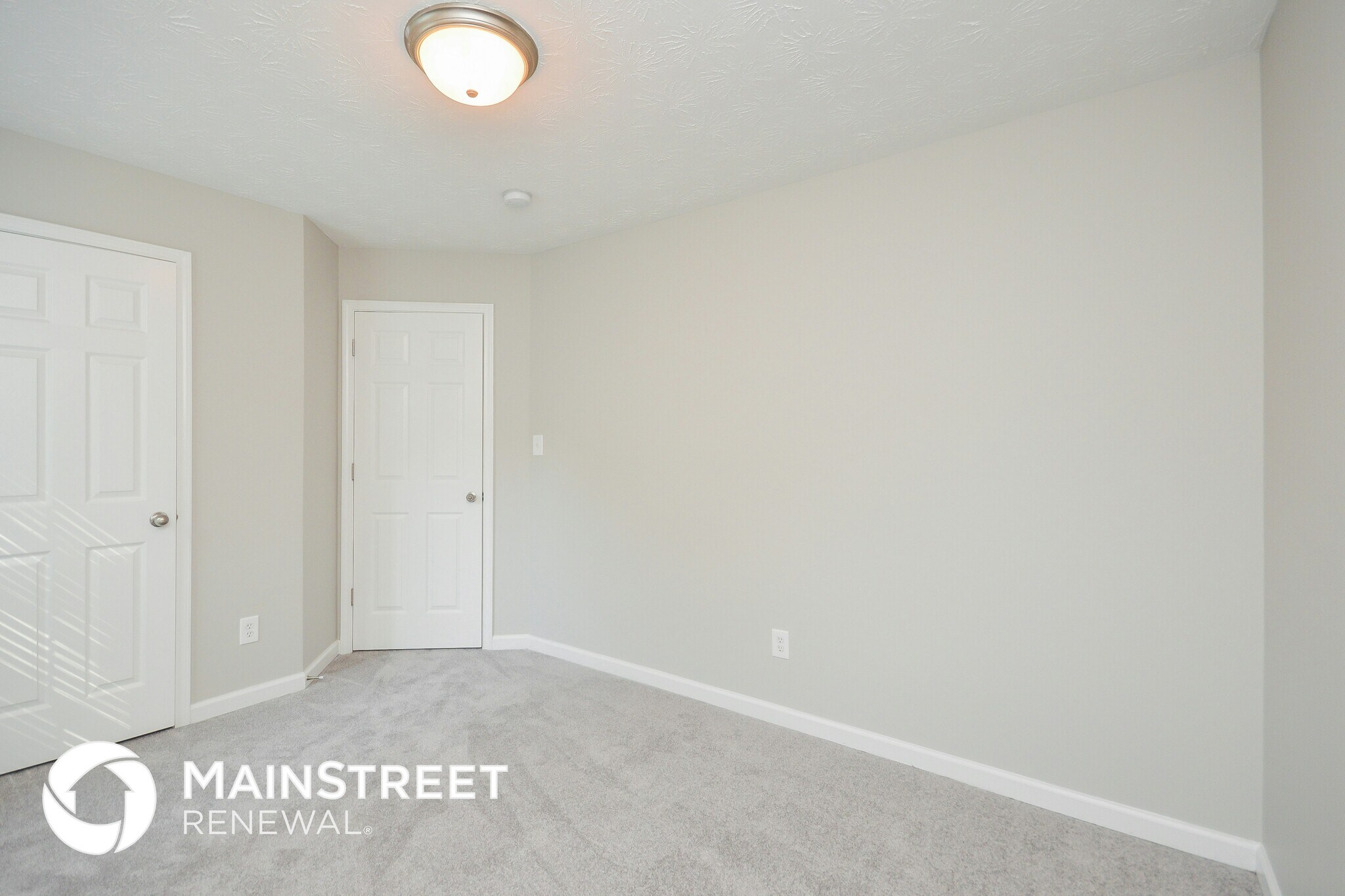 Building Photo - 1040 Overlook Dr