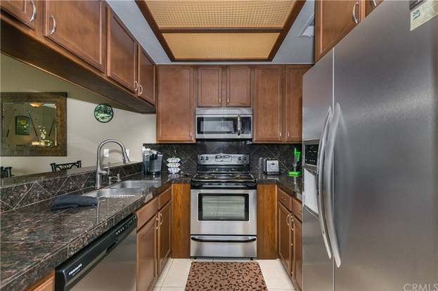 Building Photo - 28984 Desert Princess Dr