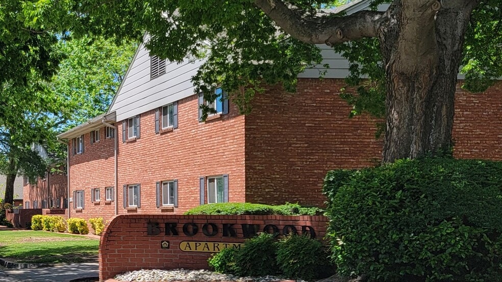 Entry 1 - Brookwood Apartments