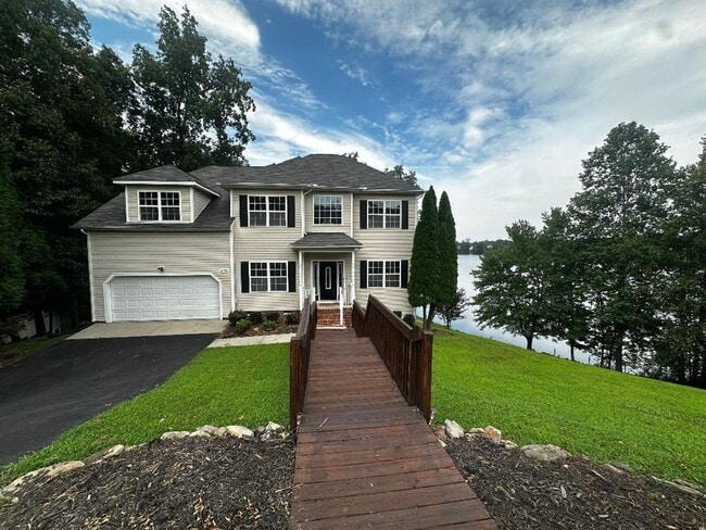 Building Photo - 8781 Lake Jordan Ct
