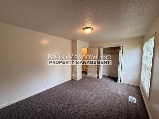 Building Photo - 9116 Parktop Ln NW