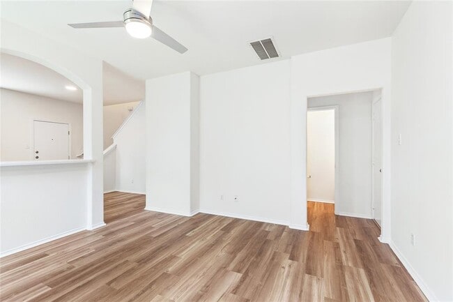 Building Photo - 14416 Lewis Carroll Ln