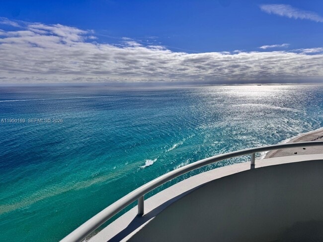 Building Photo - 6301 Collins Ave