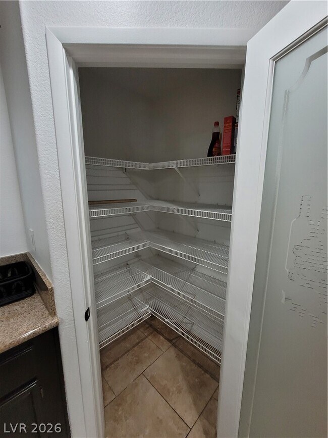 Building Photo - 6213 Capehart Falls St