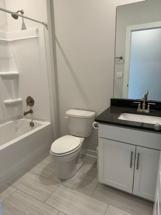 Building Photo - For Lease!! Available in June.  Experience comfortable, low-maintenance living in one of Gallatin...