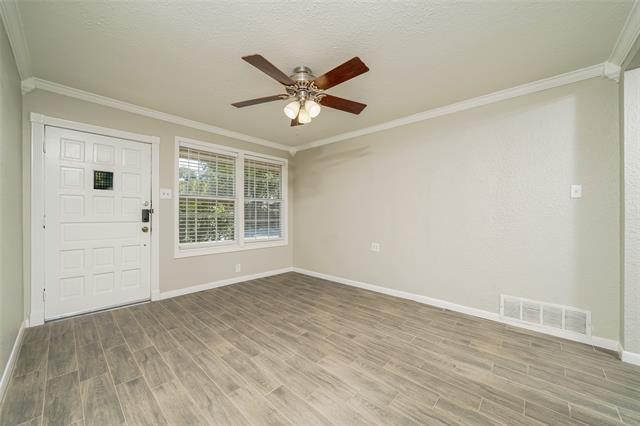 Building Photo - 2937 Larry Dr