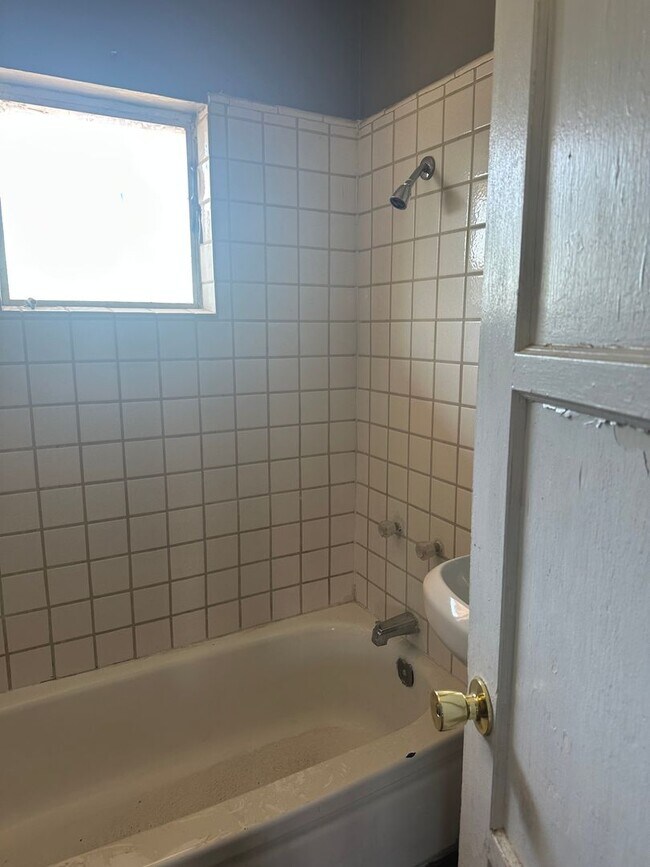 Building Photo - One-Bedroom Apartment – $900/Month