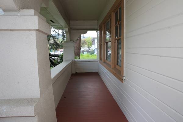 Building Photo - 3114 High St