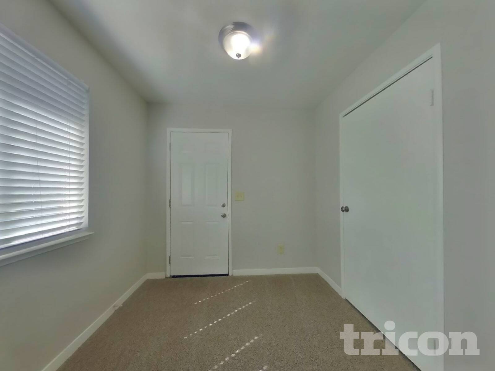 Building Photo - 573 Laurel St