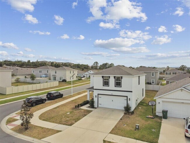 Building Photo - 7380 Sail Clover Ln