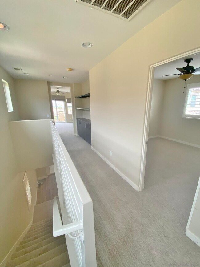 Building Photo - 7422 Sitio Montilla