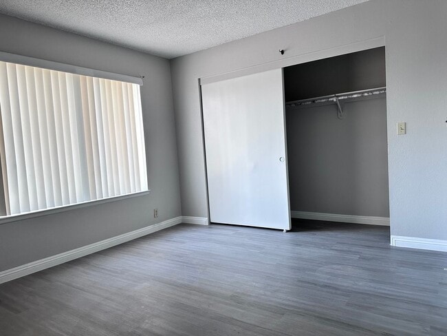 Building Photo - Community Pool and Spa. 2 Story, 2 Bedroom...