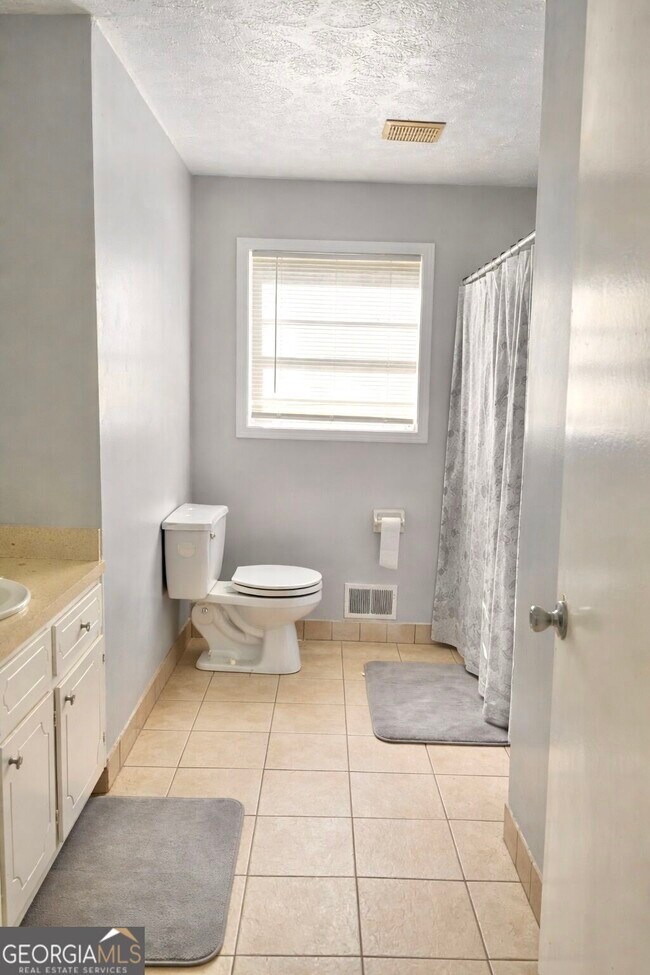 Building Photo - 6973 Kimberland Gardens Ln