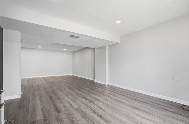 Building Photo - 1326 Aarons Way