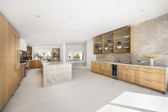 Building Photo - 8800 SW 118th St