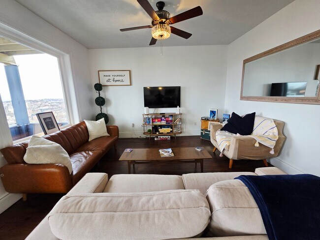 Building Photo - 9 Bailey Ave