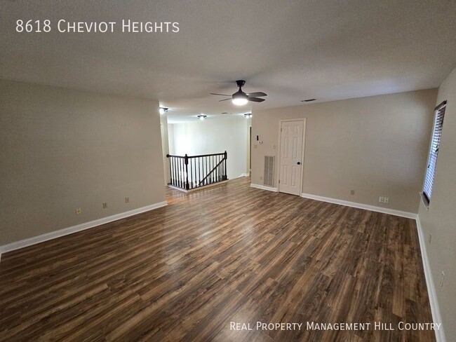 Building Photo - 8618 Cheviot Heights