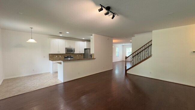 Building Photo - 10609 Willow Oak Ct