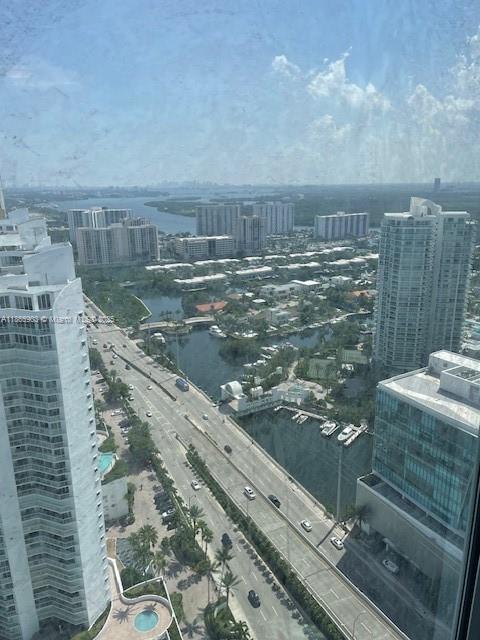 Building Photo - 16699 Collins Ave