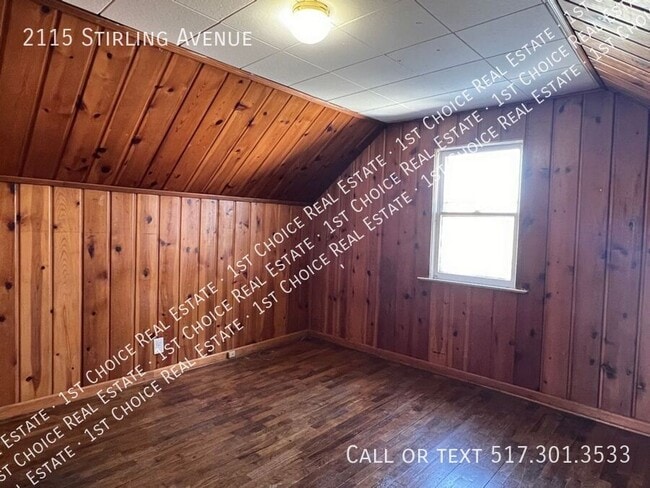 Building Photo - 2115 Stirling Ave