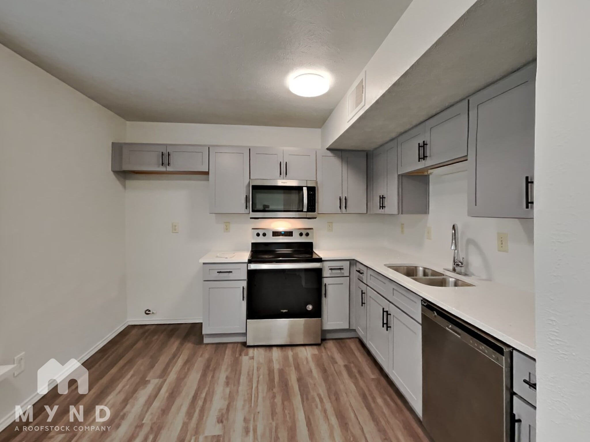 Building Photo - 4559 Sugar Bush Ct