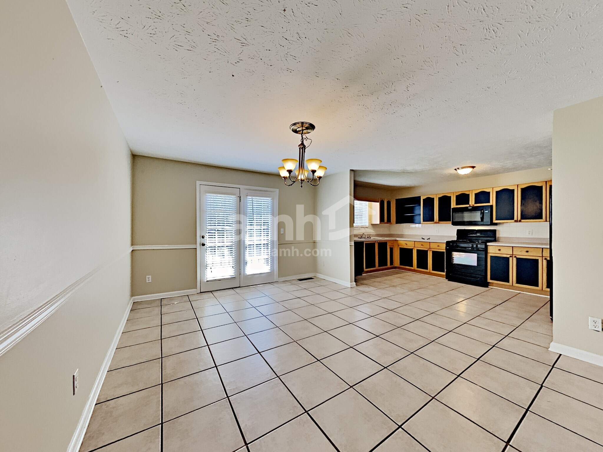 Building Photo - 227 Starlyn Dr