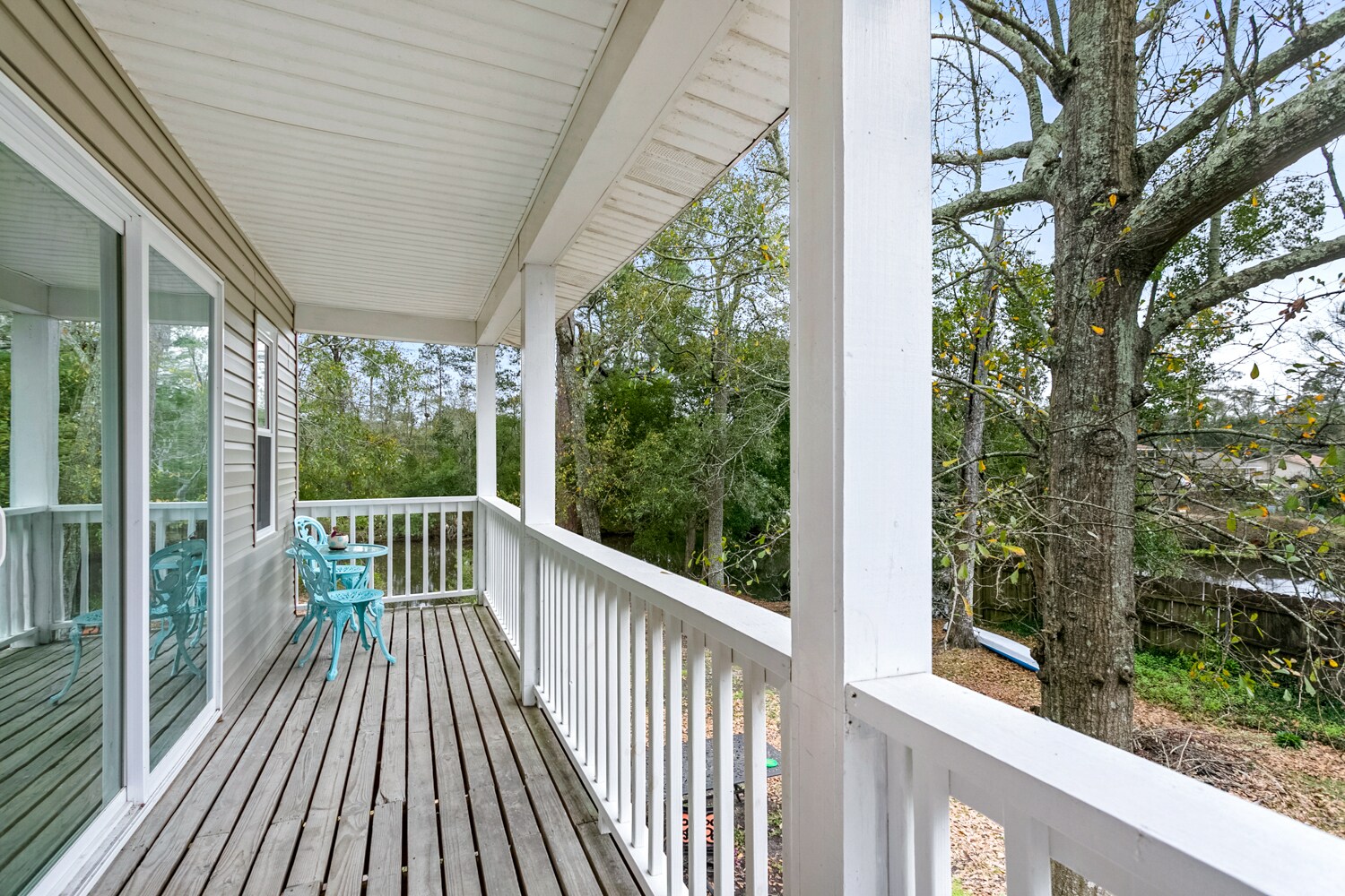 Building Photo - 2942 Palm Cir