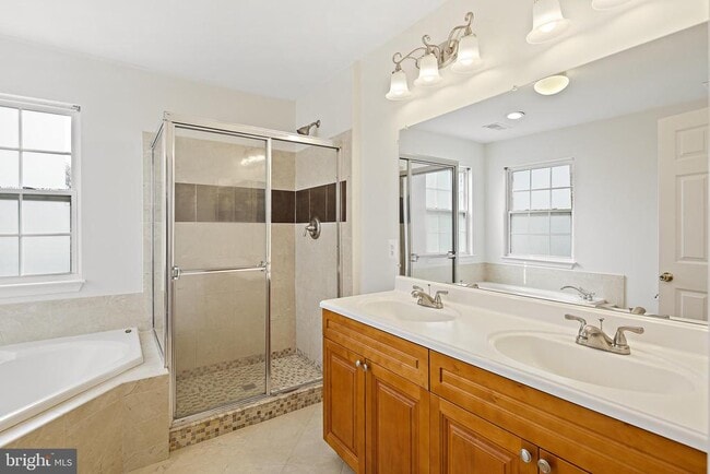 Building Photo - 9939 Fragrant Lilies Way