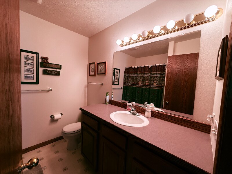 Building Photo - 88 Kirsha Ln