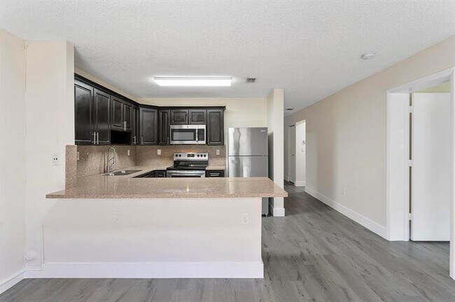 Building Photo - 8851 NW 119th St