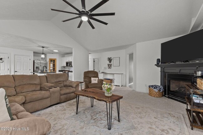 Building Photo - 8246 English Saddle Dr
