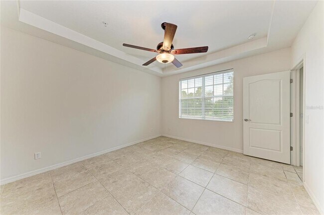 Building Photo - 8143 Miramar Way