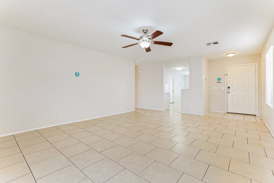 Building Photo - 2513 N 114th Ave