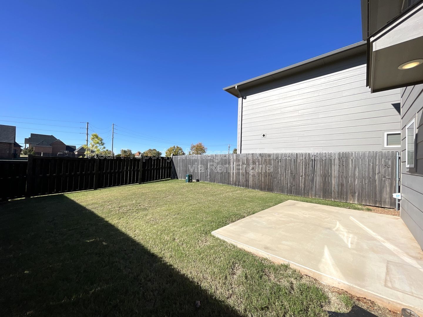 Building Photo - 13517 Blue Jacket