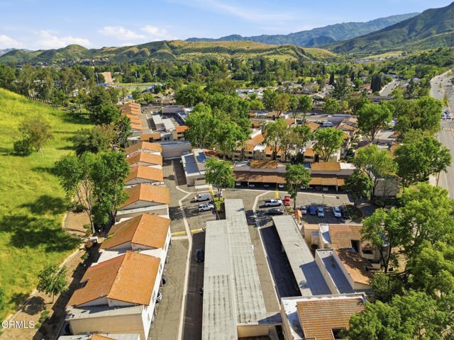 Building Photo - 28947 E Thousand Oaks Blvd