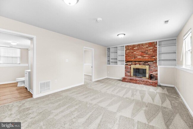 Building Photo - 3604 Cox Ct