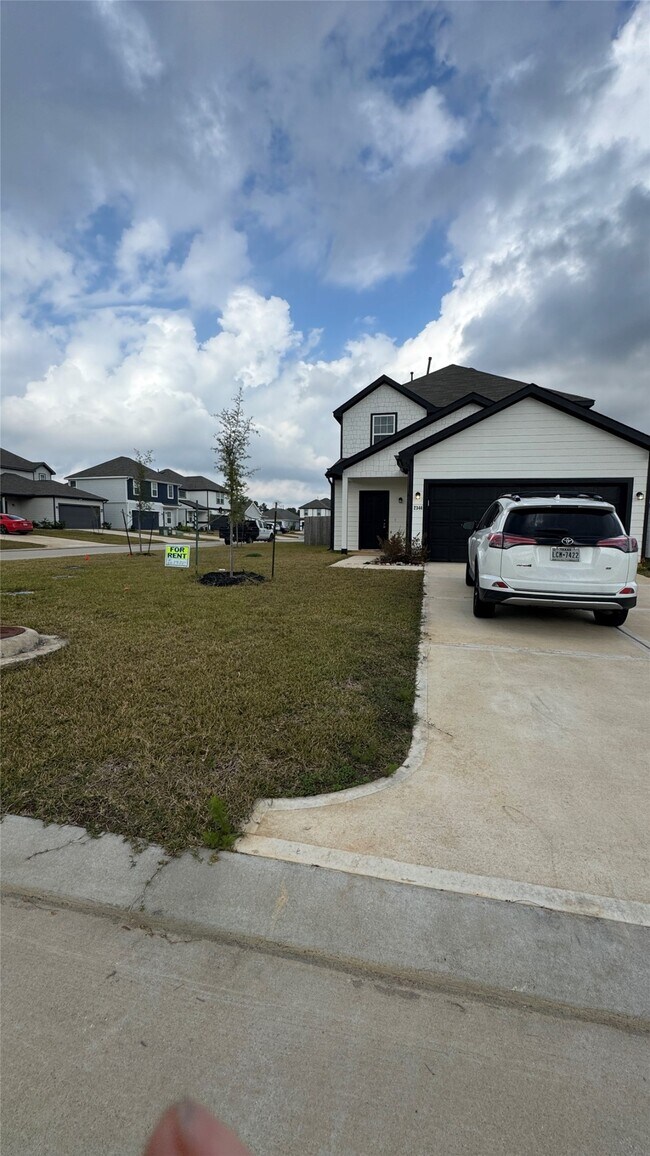 Building Photo - 2344 Green Sturgeon Ct