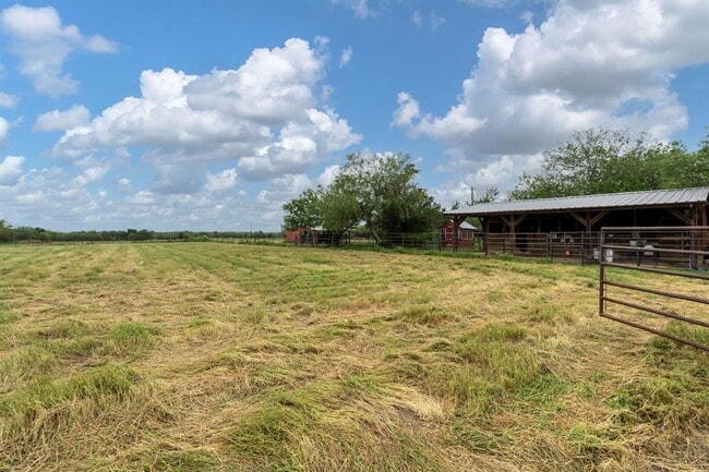 Building Photo - 6546 Fm 1854