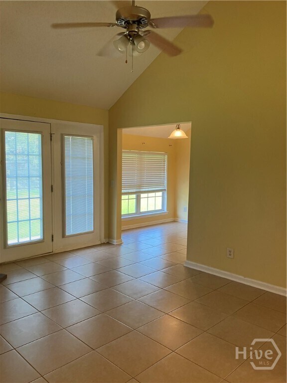 Building Photo - 164 River Bend Dr