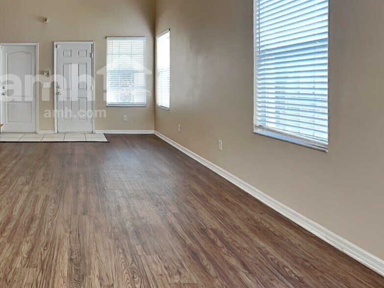Building Photo - 1626 Mosaic Forest Dr
