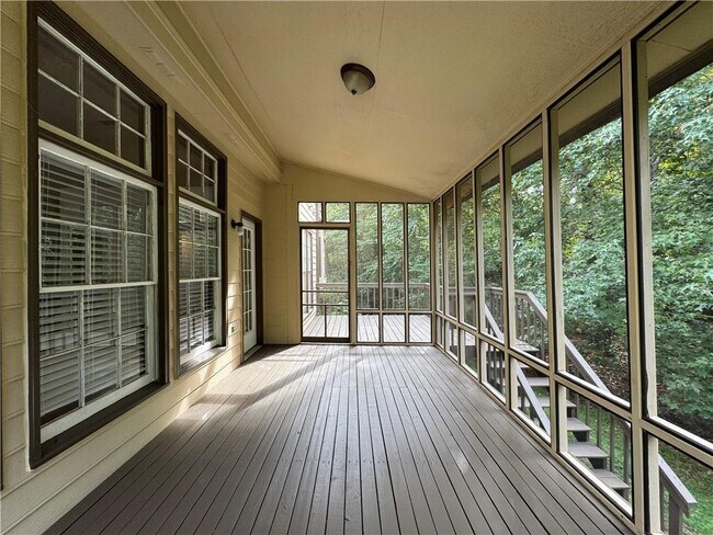 Building Photo - 7280 Devonhall Way