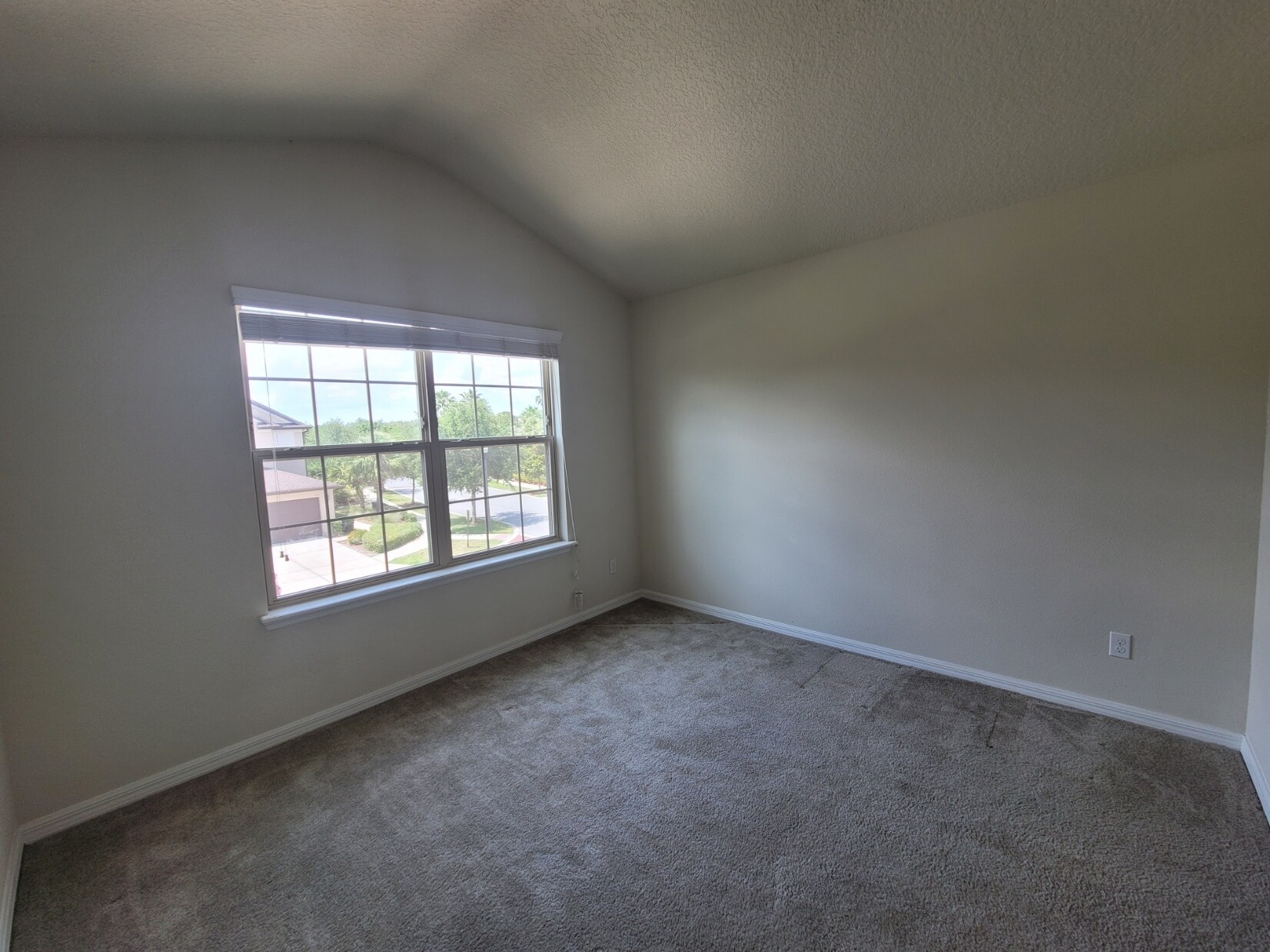 Building Photo - 724 Virtuoso Ln
